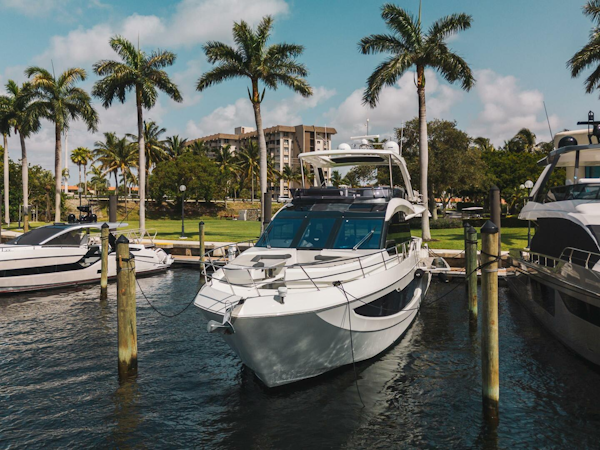 Galeon-640 FLY 2019 -Pompano Beach-Florida-United States-3806587