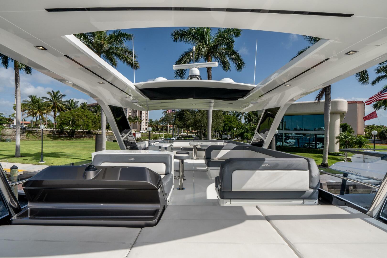 Galeon-640 FLY 2019 -Pompano Beach-Florida-United States-3806637 | Thumbnail