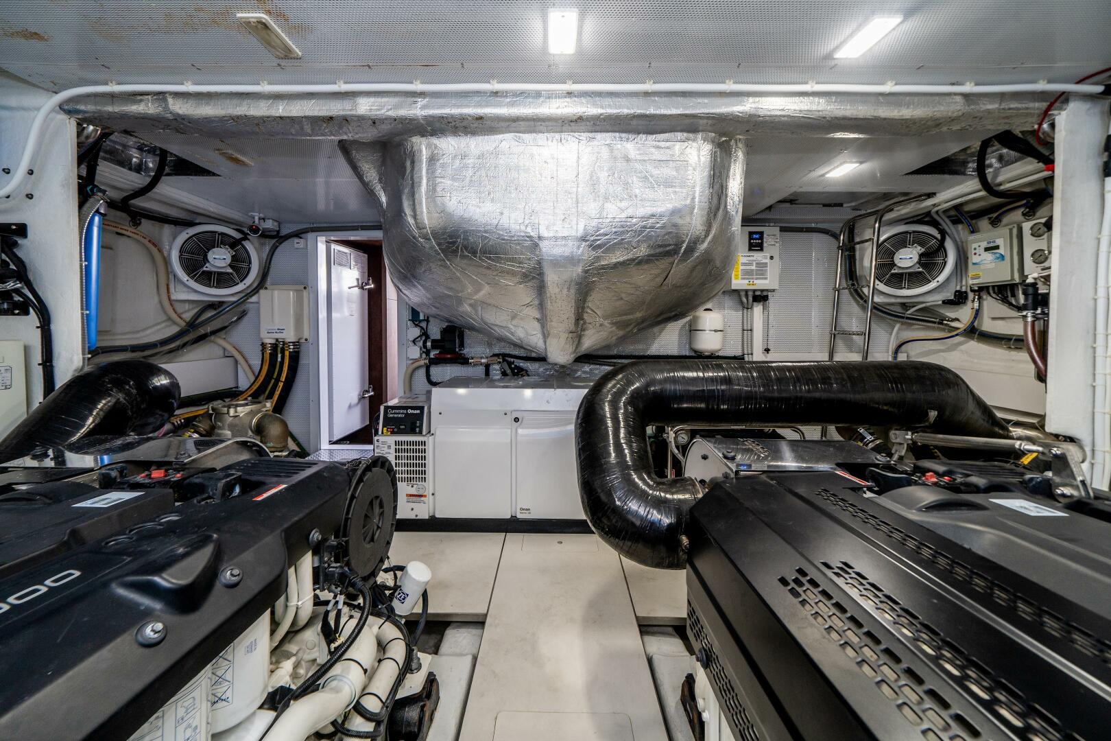 Galeon-640 FLY 2019 -Pompano Beach-Florida-United States-3806643 | Thumbnail