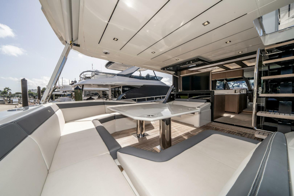 Galeon-640 FLY 2019 -Pompano Beach-Florida-United States-3806622