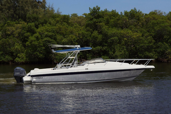Intrepid-339 Walk Around 2001 -Hypoluxo-Florida-United States-3791072
