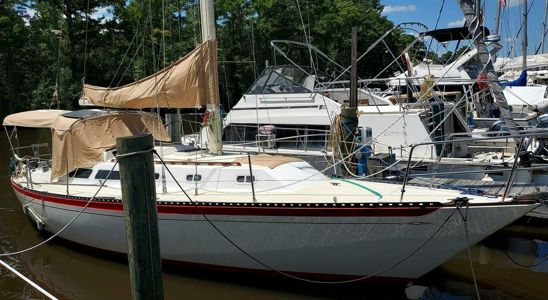 Islander-36 1977-Windancer Roper-North Carolina-United States-1001 Islander 36-3832180