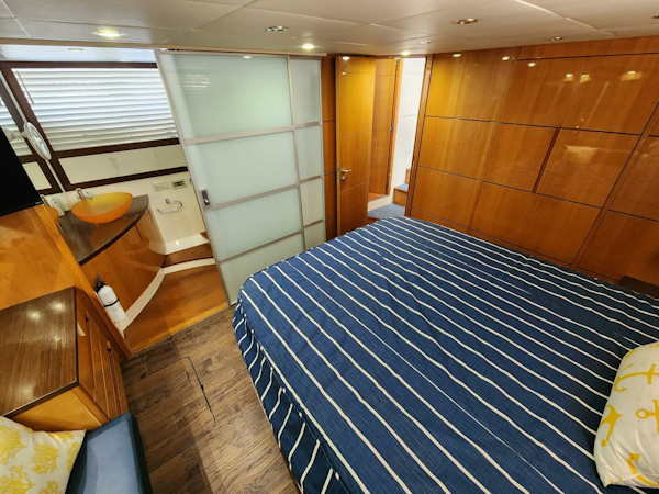 Pershing 2006-RX 1 Cape Coral-Florida-United States-3797771