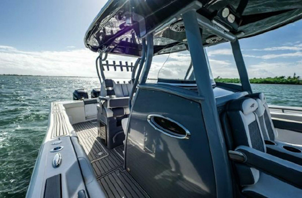 Tidewater-320 CC Adventure 2020 -Lexington-Michigan-United States-3800007