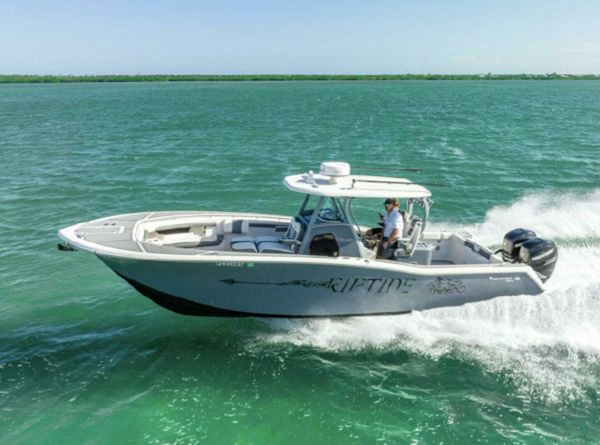 Tidewater-320 CC Adventure 2020 -Lexington-Michigan-United States-3800024