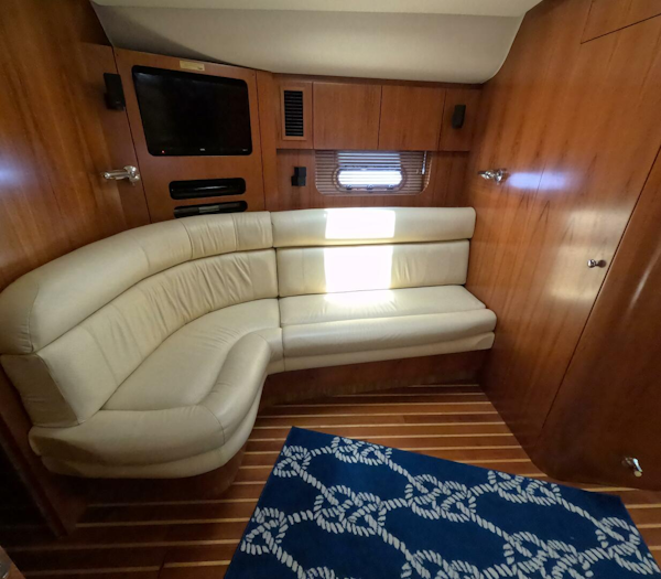 Tiara Sport-5200 Sovran Salon 2004 -Fort Lauderdale-Florida-United States-3809006