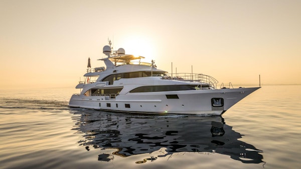 The 5 - Hawk vs Benetti - From The 108