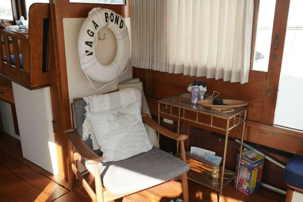 Custom-Lake Union Dry Dock & Machinery Co. Dreamboat 1929-Vagabond Bainbridge Island-Washington-United States-Salon Seating-3813394