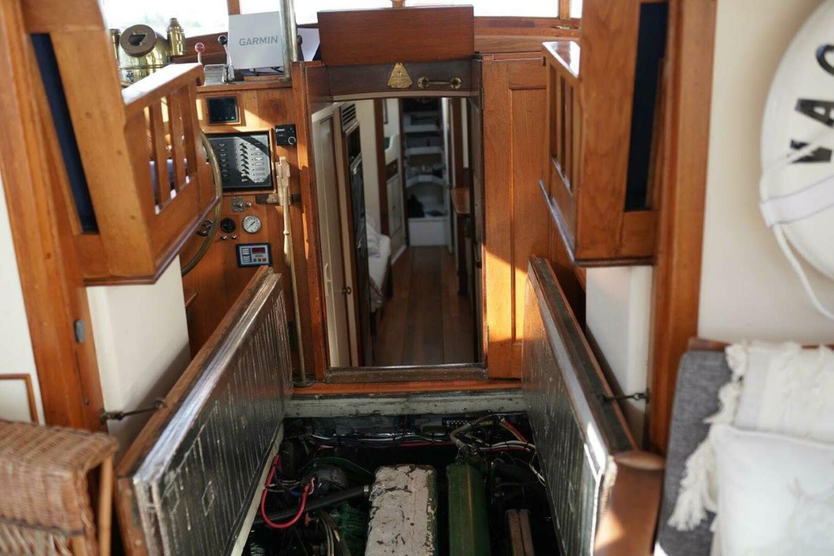 Custom-Lake Union Dry Dock & Machinery Co. Dreamboat 1929-Vagabond Bainbridge Island-Washington-United States-Engine Access-3813420 | Thumbnail