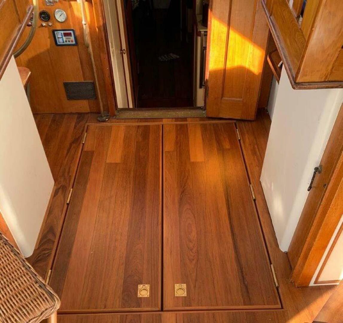 Custom-Lake Union Dry Dock & Machinery Co. Dreamboat 1929-Vagabond Bainbridge Island-Washington-United States-New Teak Floors-3813401 | Thumbnail