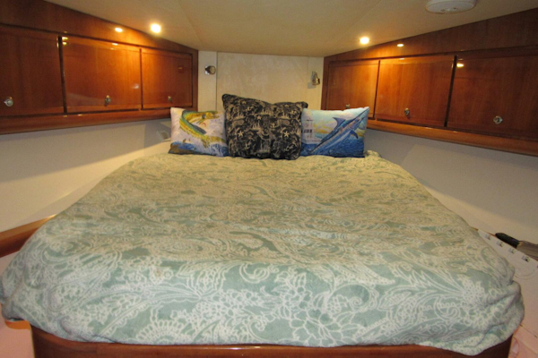 Bertram-390 Convertible 2001-Knot On Call Daytona Beach-Florida-United States-3816253