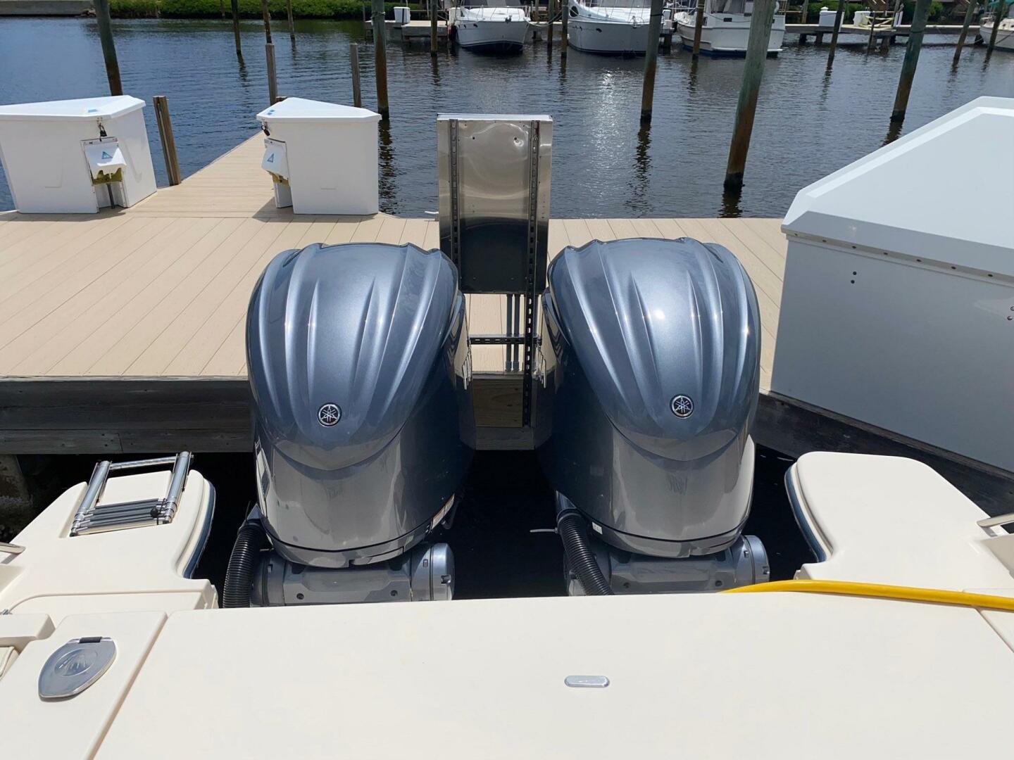 Grady-White-Freedom 325 2022-Eclipse Vero Beach-Florida-United States-3824340 | Thumbnail