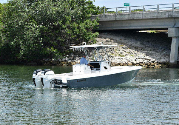 Bluewater Sportfishing-2550 2017 -Islamorada-Florida-United States-3828799