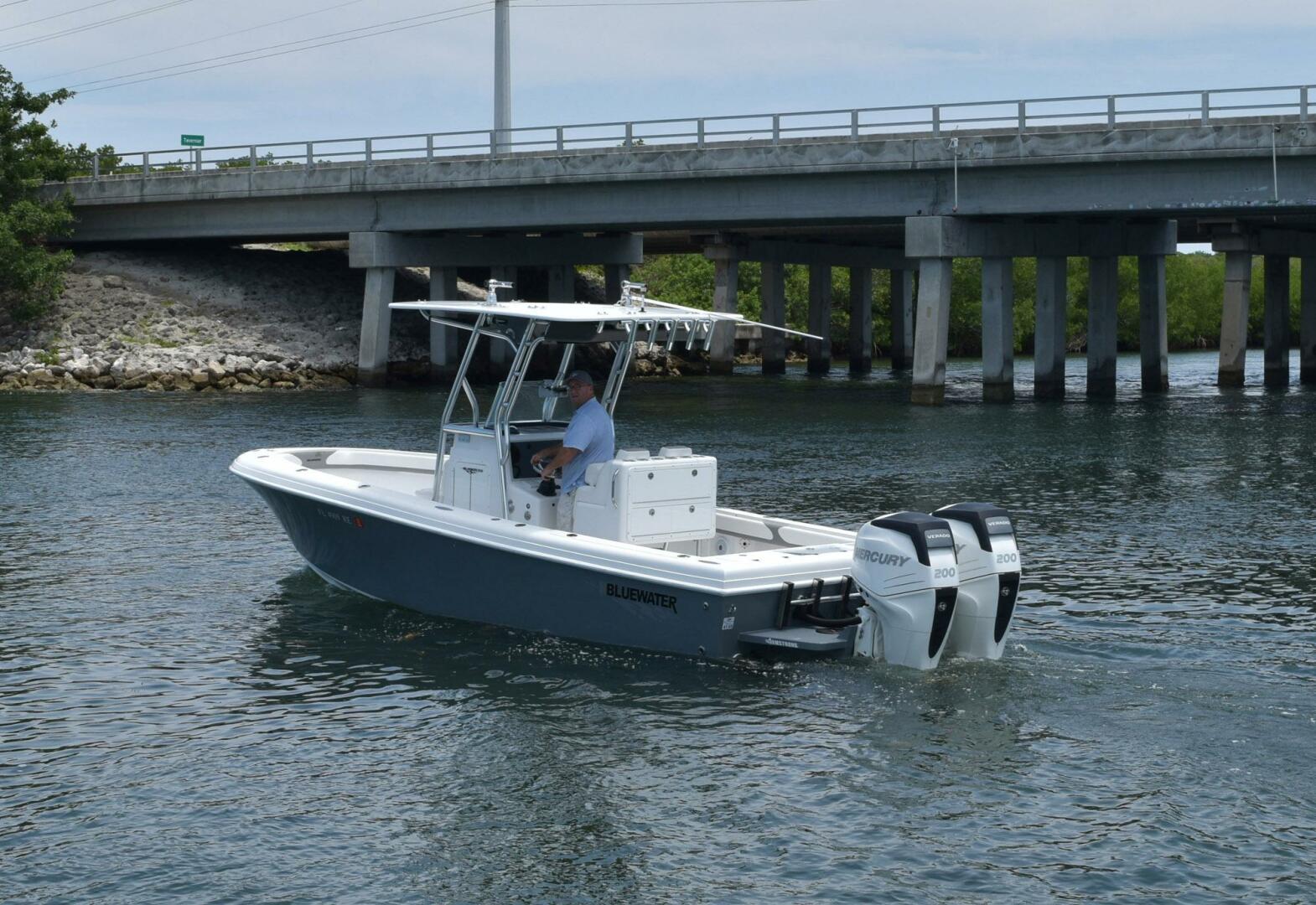 Bluewater Sportfishing-2550 2017 -Islamorada-Florida-United States-3828796 | Thumbnail