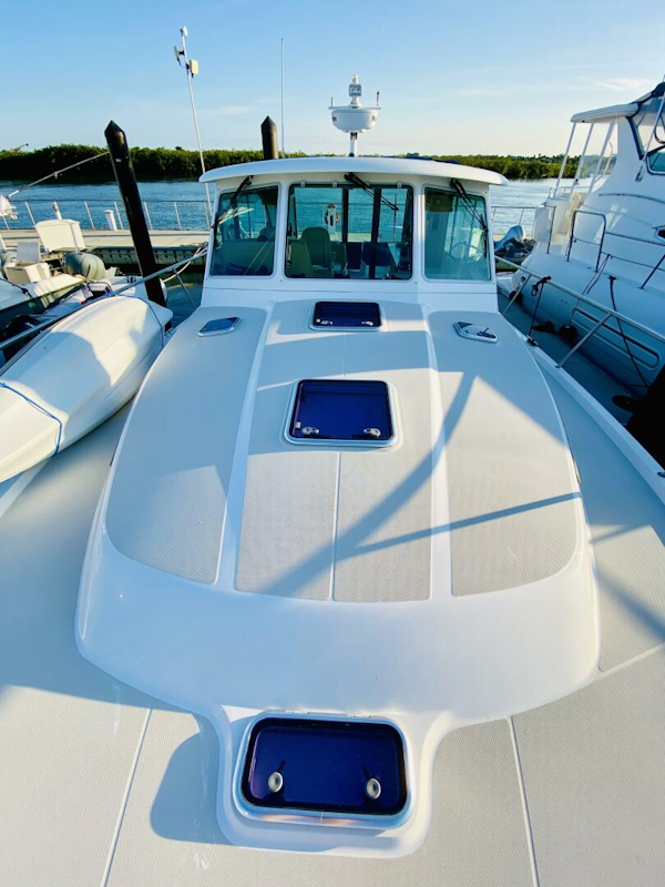 Back Cove-41 2014 -Vero Beach-Florida-United States-5047927