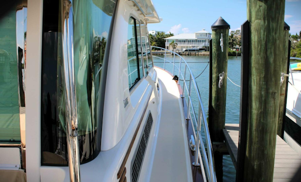Sabre-45 Salon Express 2018-Ciel Bleu Venice-Florida-United States-Starboard Side Deck-3838948
