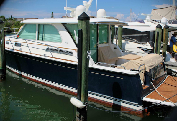 Sabre-45 Salon Express 2018-Ciel Bleu Venice-Florida-United States-Port Aft Quarter Covers On-3838955