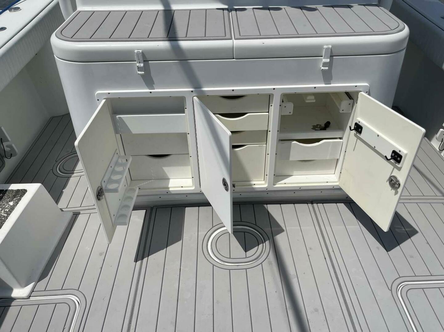 Yellowfin-42 2014-OH MY ROD Wadmalaw Island-South Carolina-United States-3852458 | Thumbnail