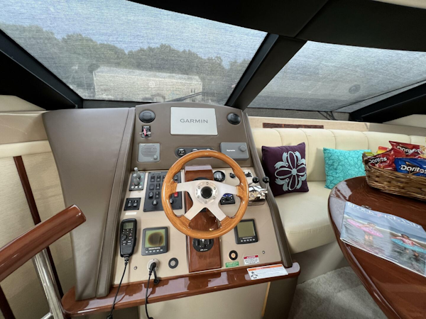 Marquis-59 Fly Bridge  Markham Edition 2008 -Old Saybrook-Connecticut-United States-3853744