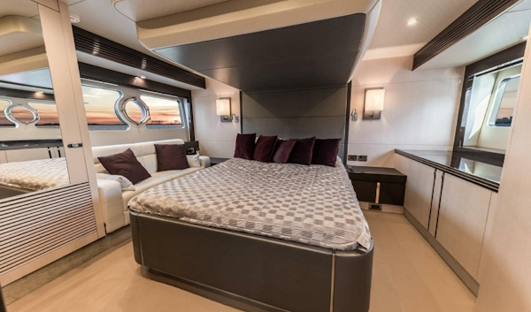 Sunseeker 2016 -Miami-Florida-United States-3854974
