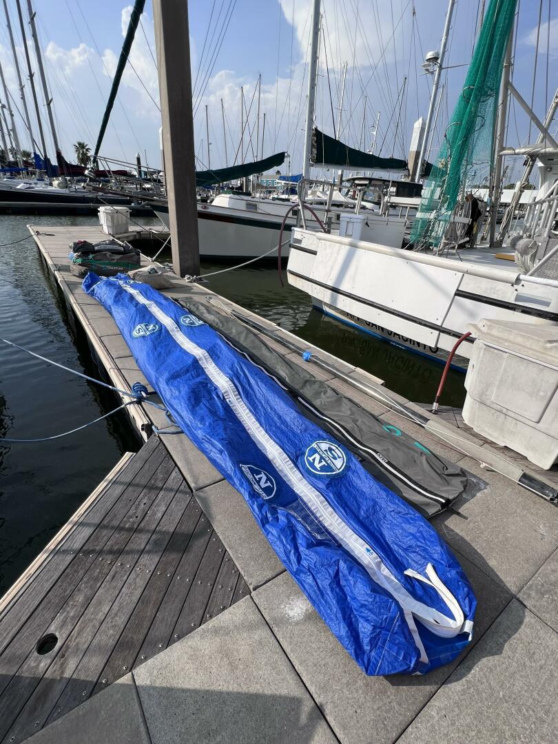 Carroll-1D35 One Design 35 1998-Deja Vu Houston-Texas-United States-Reacher / Head Sail -3864536 | Thumbnail
