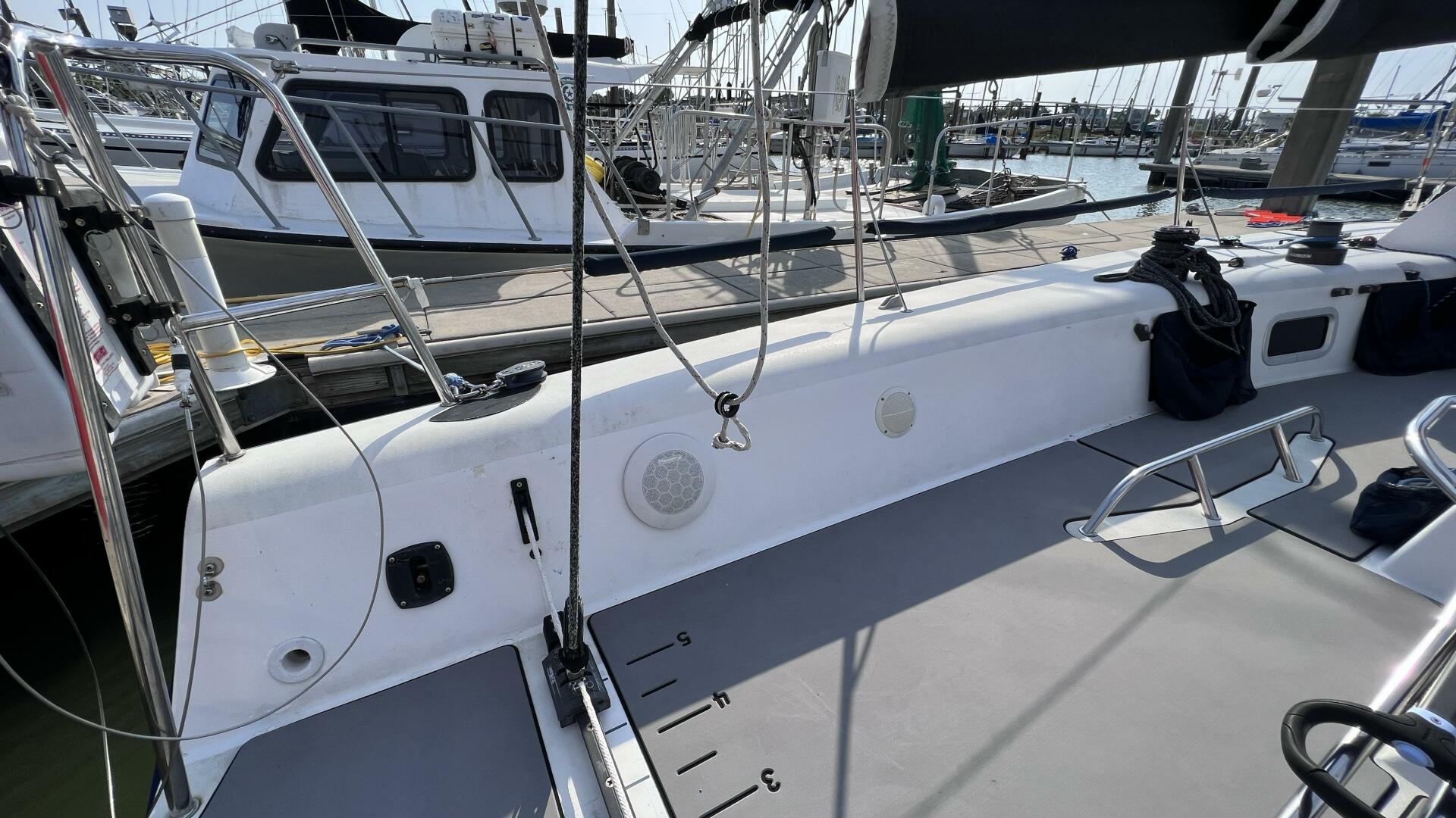 Carroll-1D35 One Design 35 1998-Deja Vu Houston-Texas-United States-Stern Port / Traveler -3864485 | Thumbnail