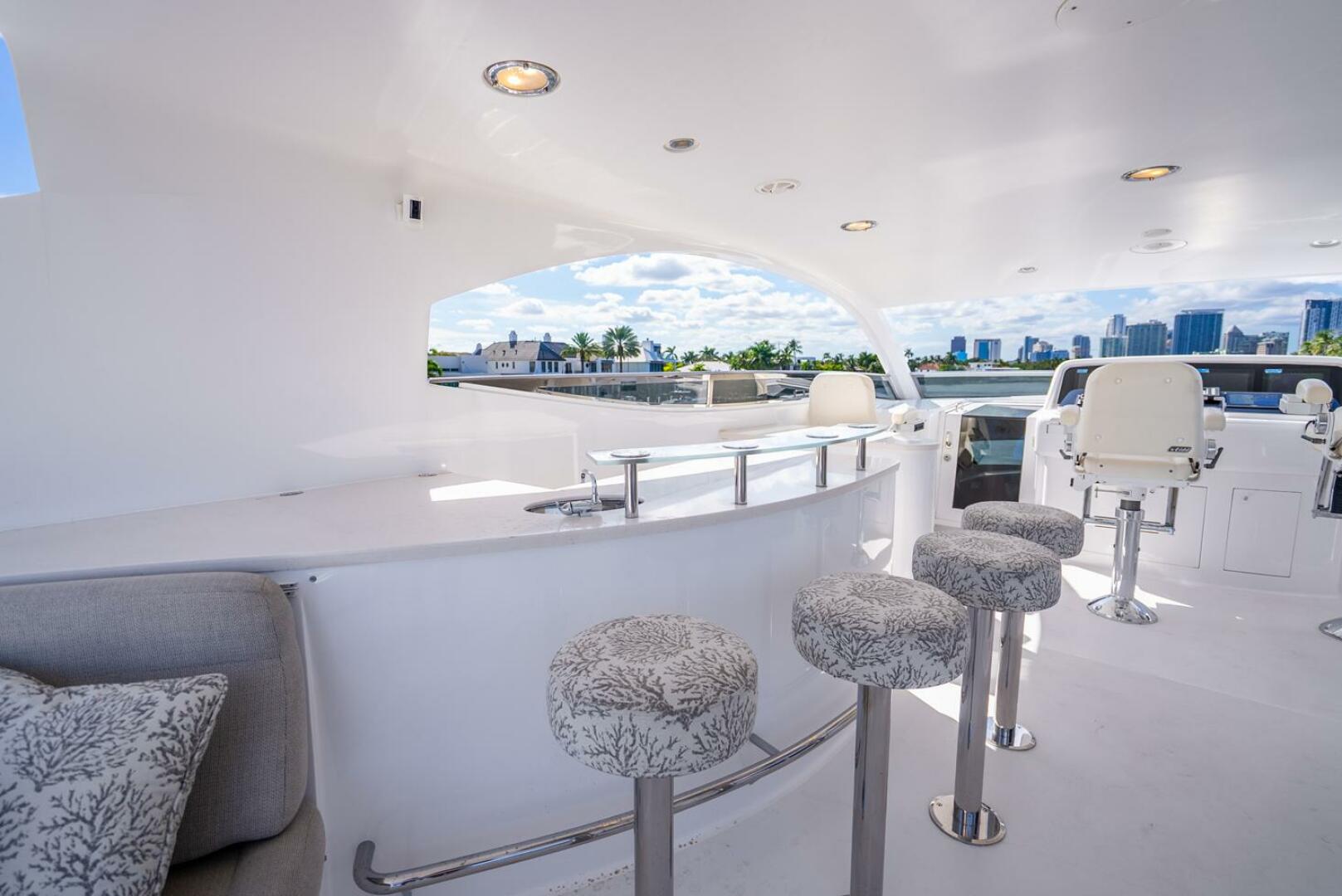 Lazzara Yachts-116 2008-Serenity Palm Beach-Florida-United States-5744193 | Thumbnail