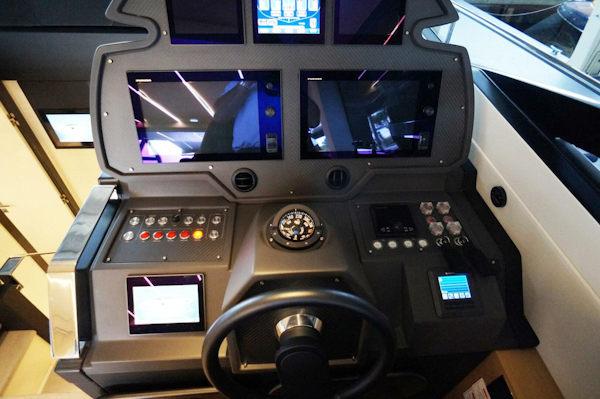 Pershing-70 2016-The Office Old Saybrook-Connecticut-United States-3867340