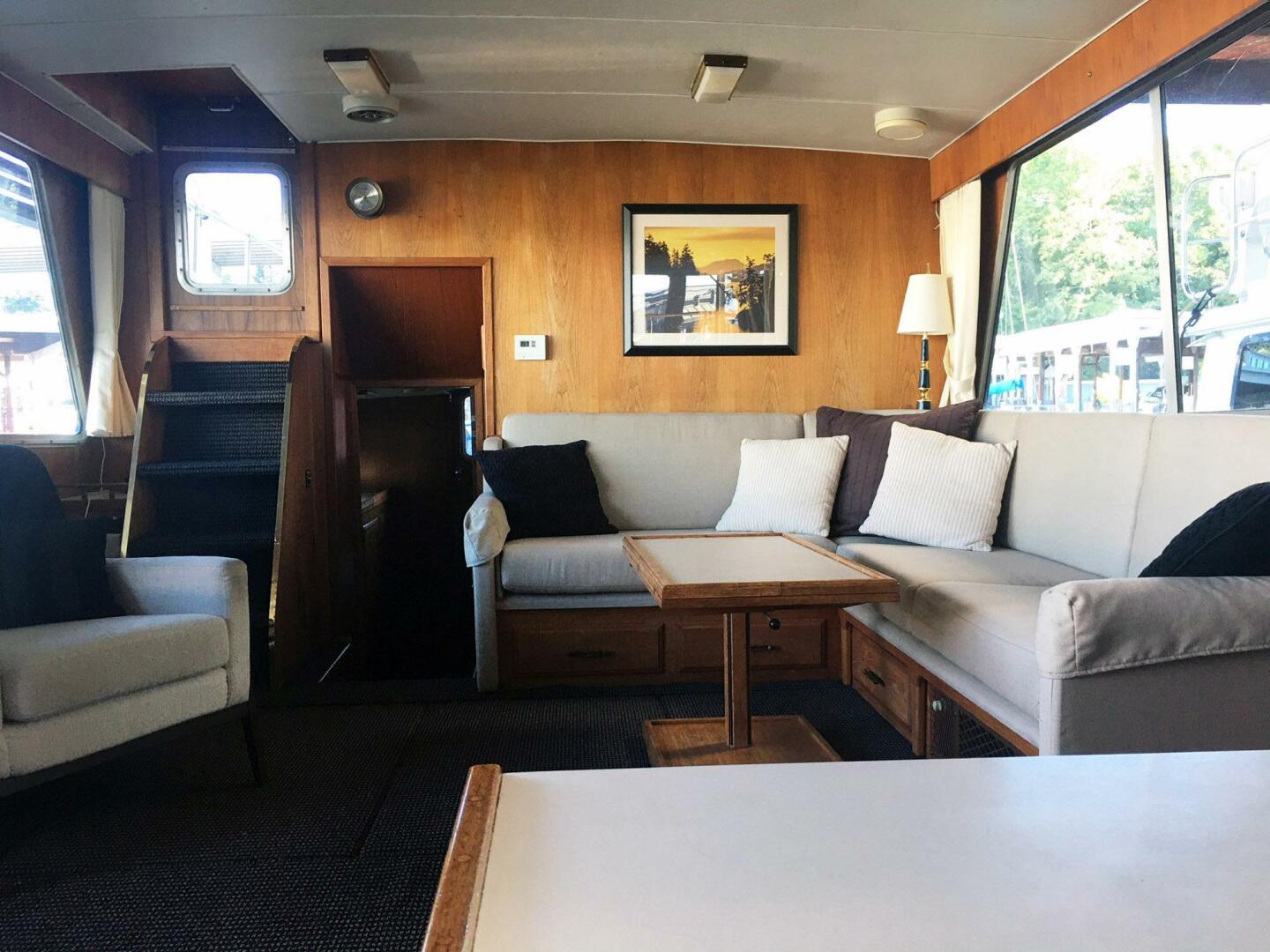 Tollycraft-48 Cockpit Motor Yacht 1977-Laurie-Ann Seattle-Washington-United States-Salon Looking Aft-3872538 | Thumbnail