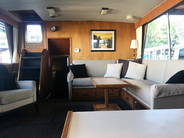Tollycraft-48 Cockpit Motor Yacht 1977-Laurie-Ann Seattle-Washington-United States-Salon Looking Aft-3872538