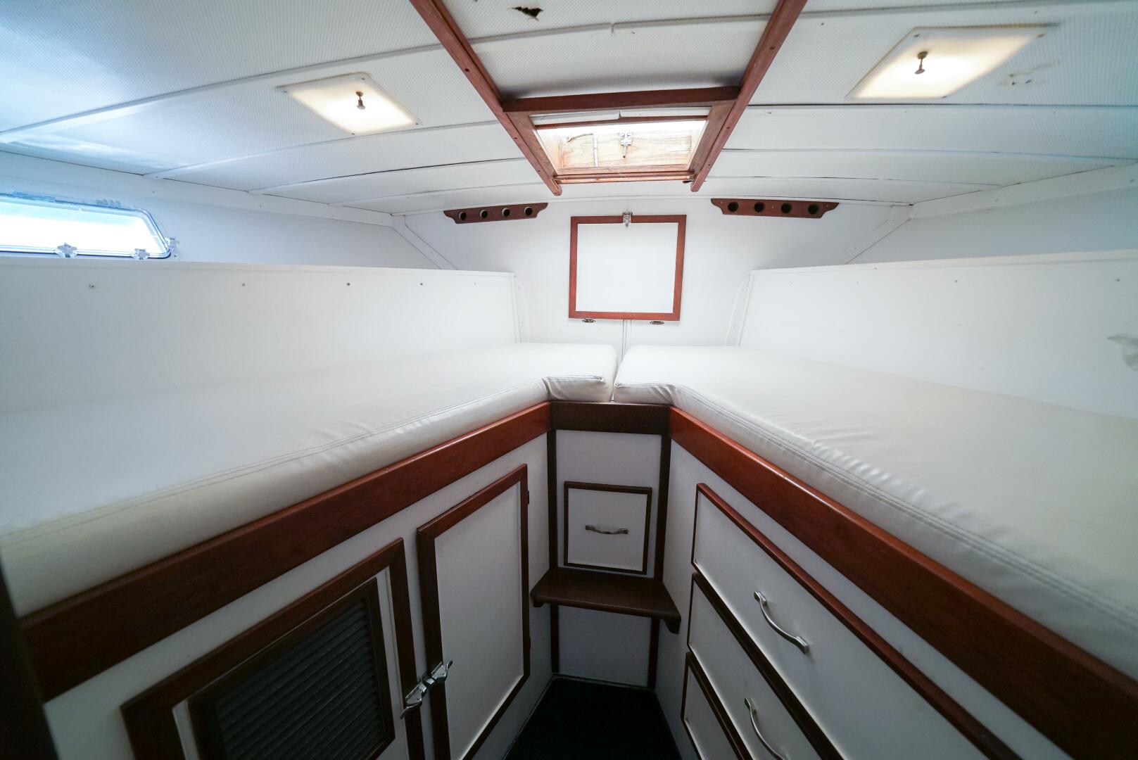 Trojan-45 Convertible 1979-Hookem Kemah-Texas-United States-1979 Trojan 45 Convertible Hookem-3875970 | Thumbnail