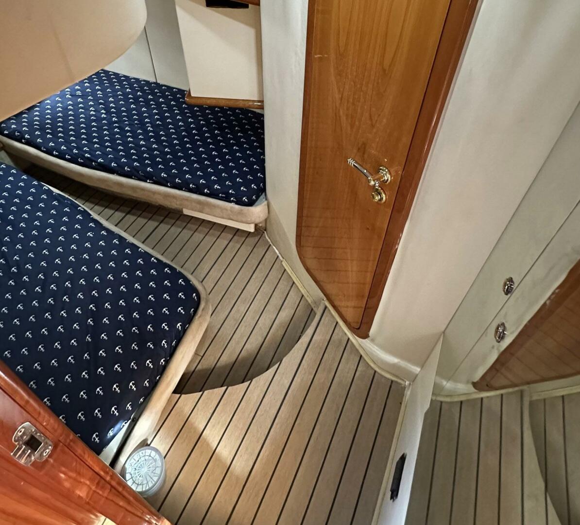 Sunseeker-Camargue 44 2000-Serendipity North Miami Beach-Florida-United States-3878766 | Thumbnail