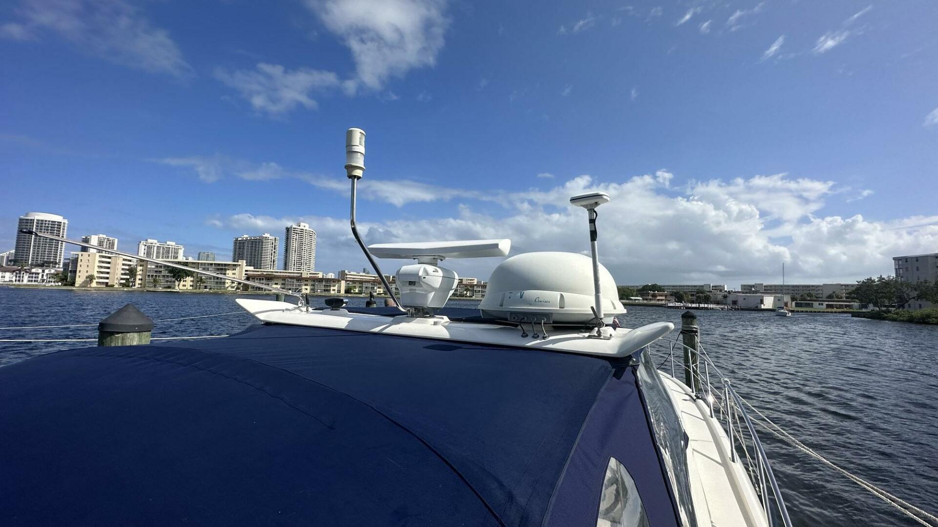 Sunseeker-Camargue 44 2000-Serendipity North Miami Beach-Florida-United States-3878788 | Thumbnail