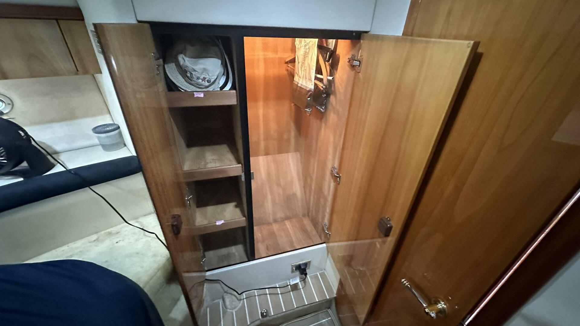 Sunseeker-Camargue 44 2000-Serendipity North Miami Beach-Florida-United States-3878778 | Thumbnail