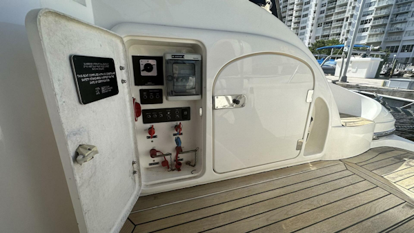 Sunseeker-Camargue 44 2000-Serendipity North Miami Beach-Florida-United States-3878802