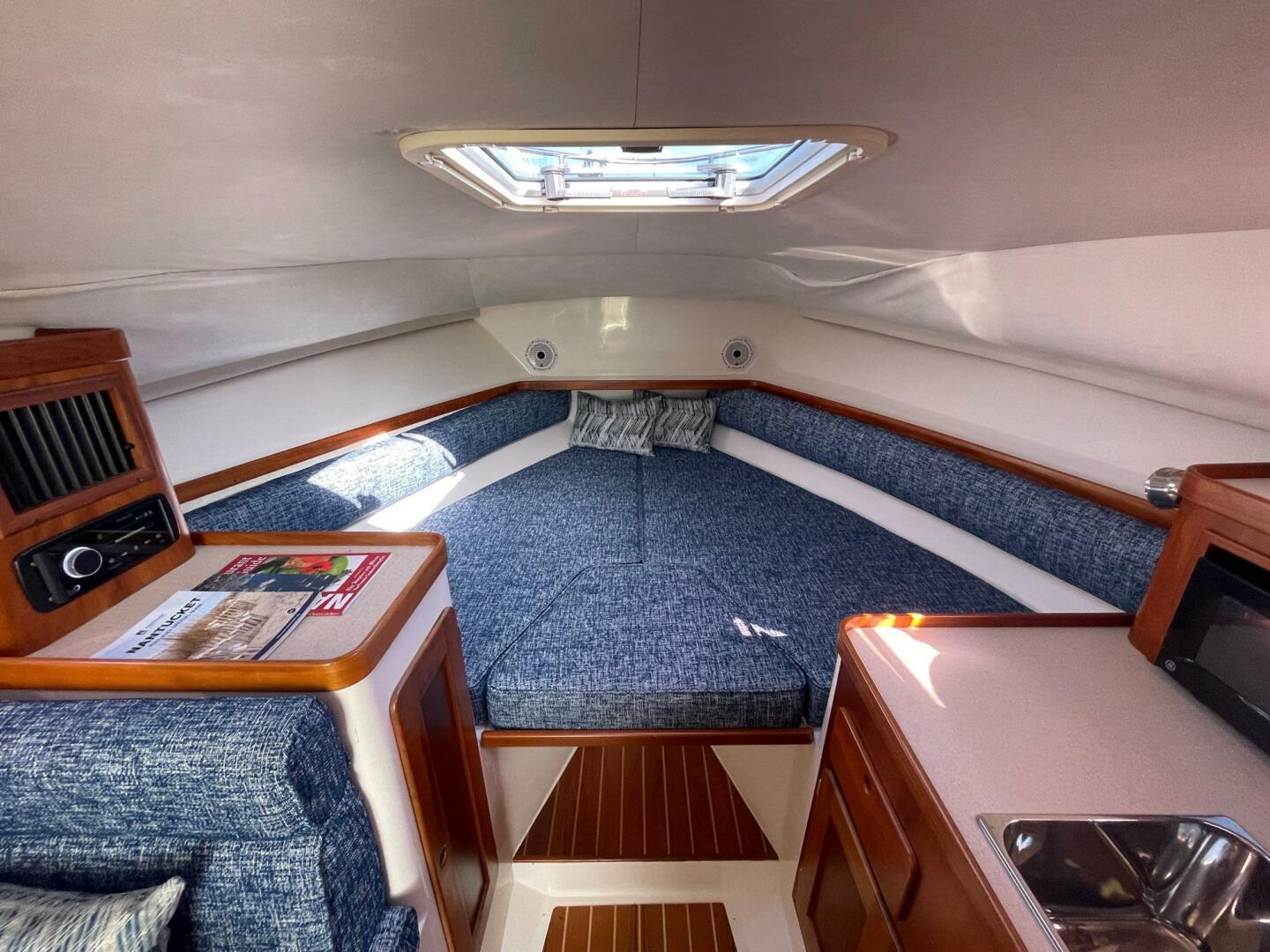 Hunt Yachts-HT Express 2006-Coco Newport-Rhode Island-United States-3888255 | Thumbnail