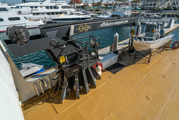 Blount Marine-Expedition 1978-PACIFIC PROVIDER Golfito-Costa Rica-3893750