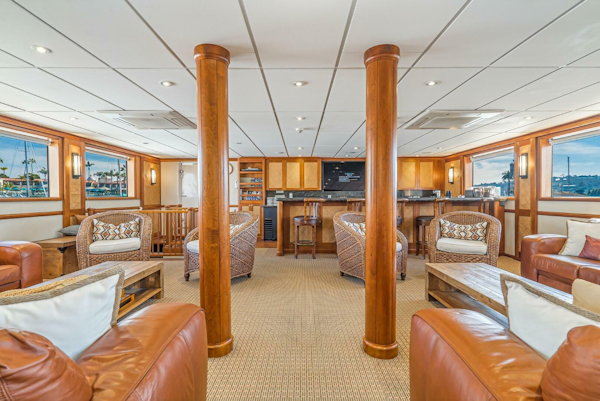 Blount Marine-Expedition 1978-PACIFIC PROVIDER Golfito-Costa Rica-3893751