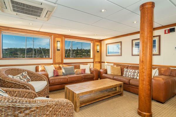 Blount Marine-Expedition 1978-PACIFIC PROVIDER Golfito-Costa Rica-3893754