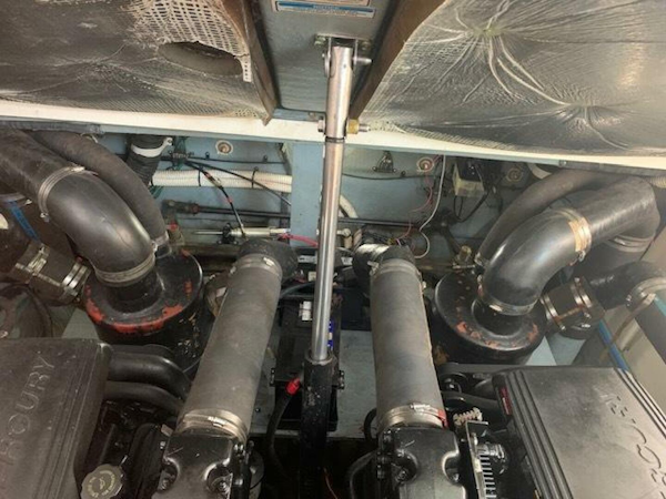 Sea Ray-340 Sundancer 2001-Somewhere South Pensacola-Florida-United States-Engine-3903978