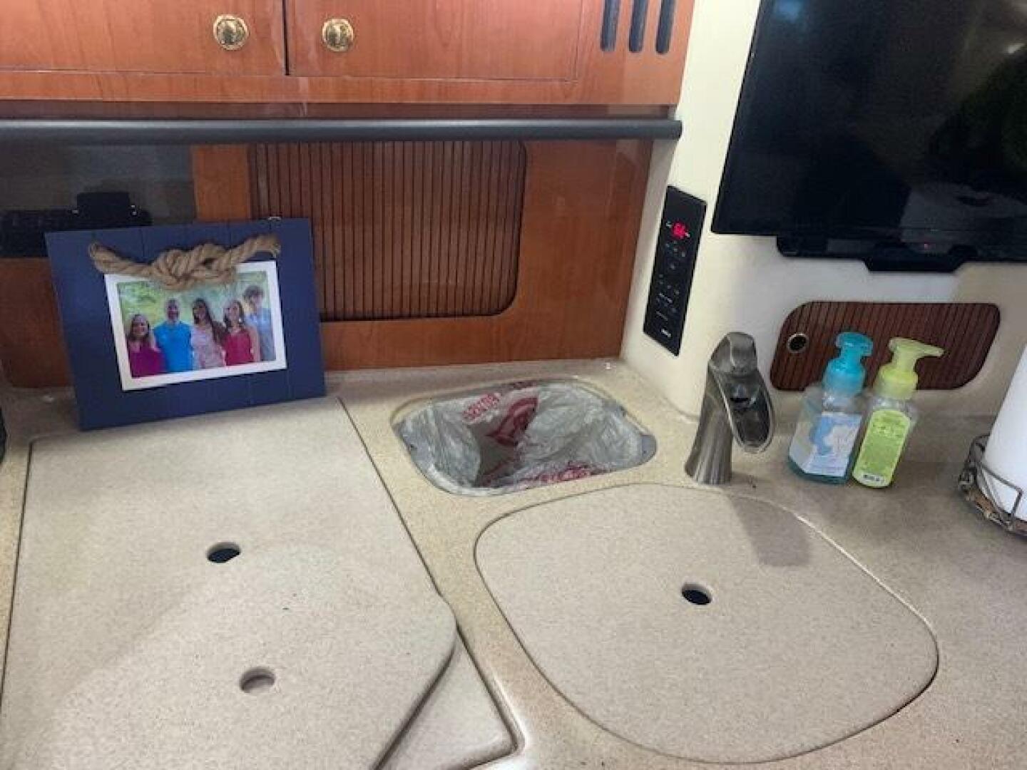 Sea Ray-340 Sundancer 2001-Somewhere South Pensacola-Florida-United States-Galley 4-3903964 | Thumbnail