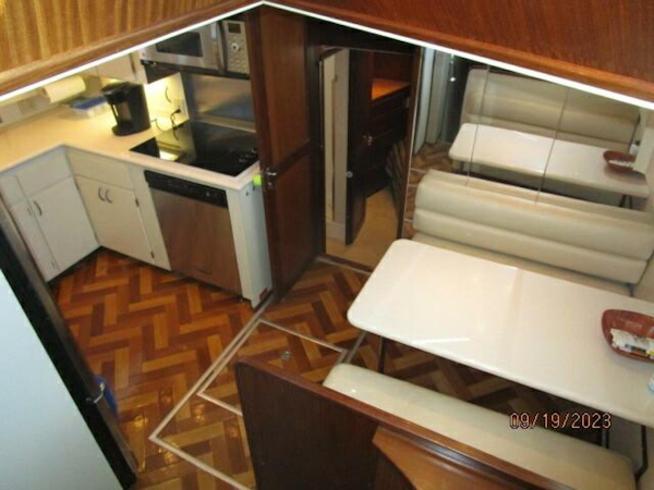 Hatteras-63 CPMY 1986-WOLO Jacksonville-Florida-United States-63 Hatteras galley1-3904572