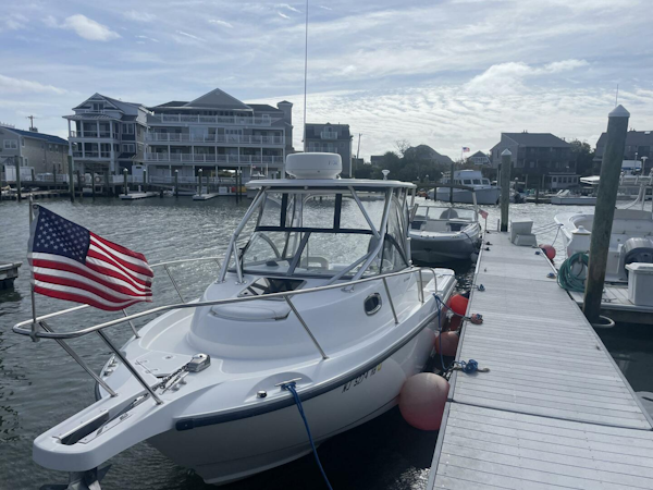 Boston Whaler-235 Conquest 2008 -Cape May-New Jersey-United States-3925615