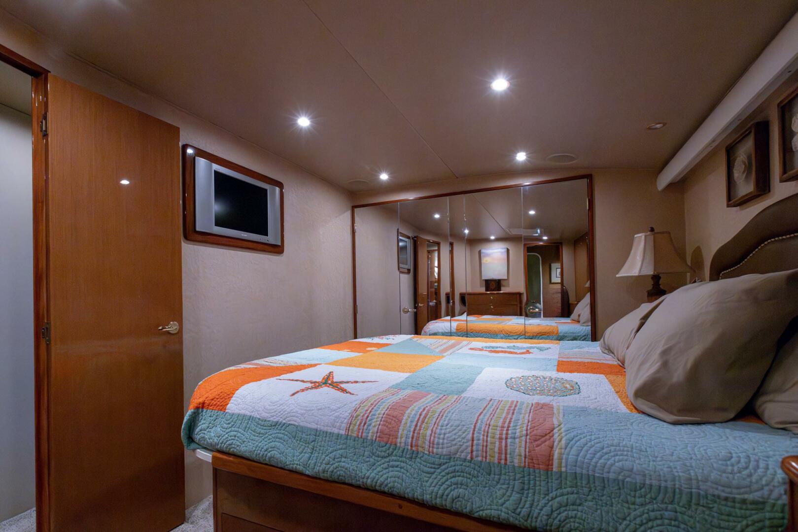 Viking-Convertible 2004-Lo Key New Smyrna Beach-Florida-United States-3930600 | Thumbnail