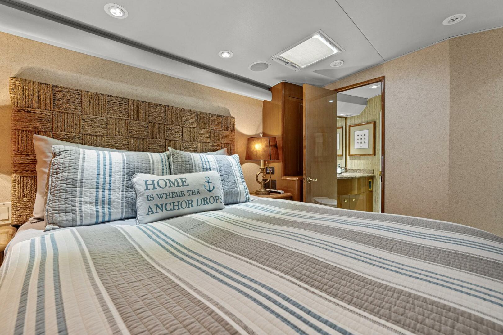 Viking-56 Convertible 2004-ONCE MOORE Palm Beach-Florida-United States-3937871 | Thumbnail