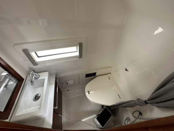 Pursuit-378 2022 -Fort Lauderdale-Florida-United States-3940086