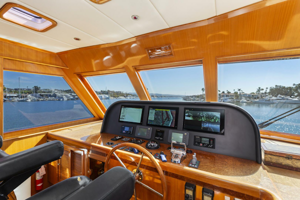 Hampton-Cockpit Motoryacht 2007-PORK CHOP Newport Beach-California-United States-HELM-3941230
