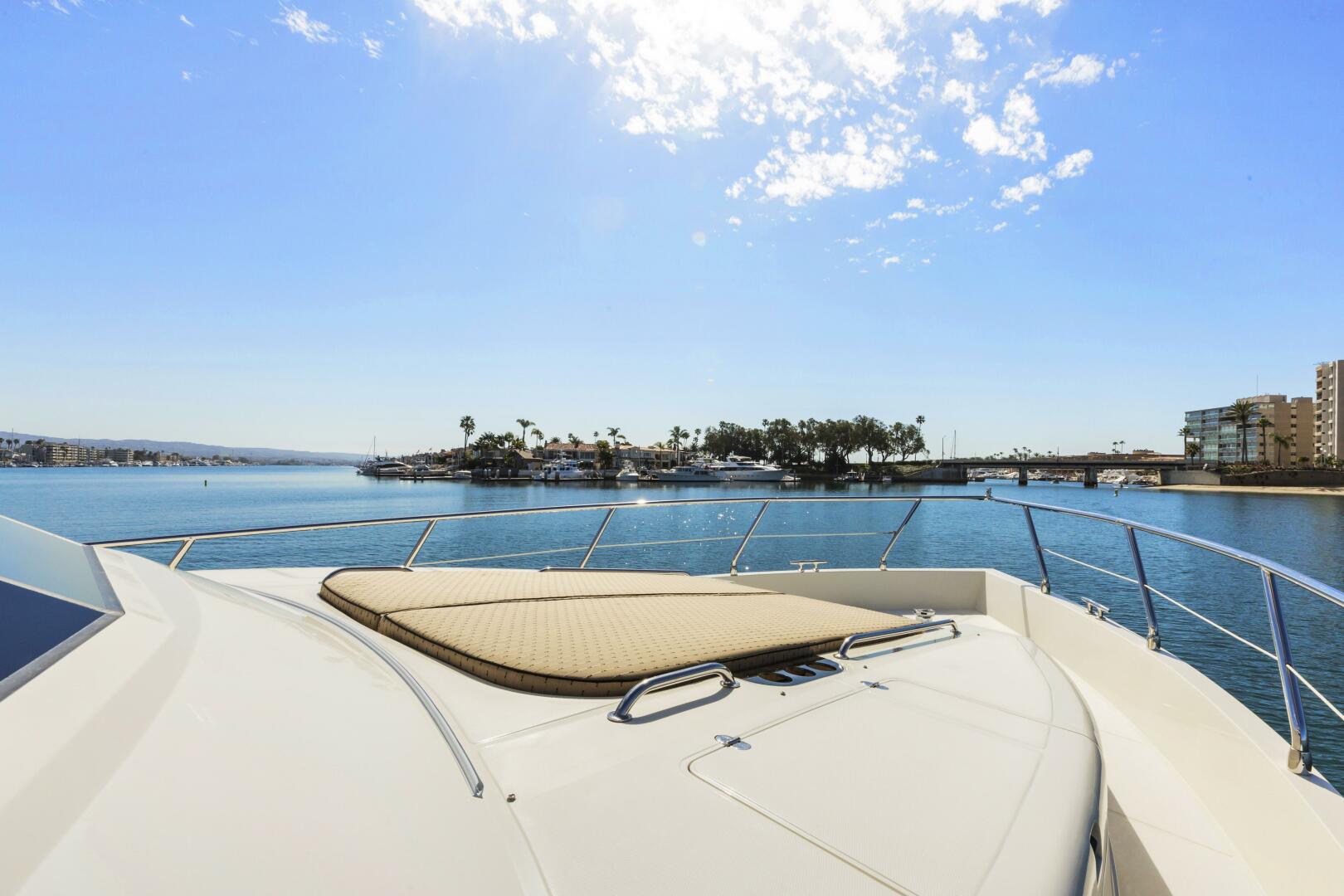 Hampton-Cockpit Motoryacht 2007-PORK CHOP Newport Beach-California-United States-BOW-3941289 | Thumbnail
