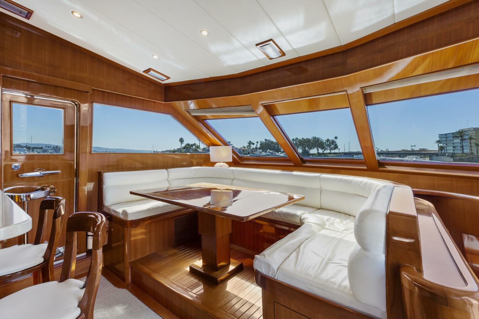 Hampton-Cockpit Motoryacht 2007-PORK CHOP Newport Beach-California-United States-DINETTE-3941260 | Thumbnail