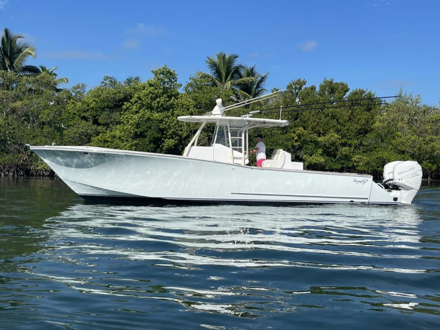 Bonadeo-368 WA 2013-Bon Bon Jupiter-Florida-United States-4381324 | Thumbnail